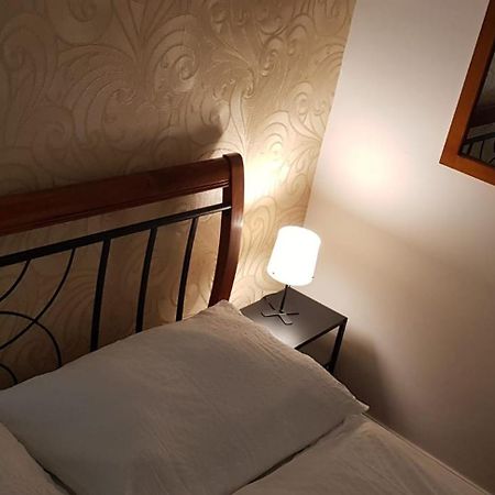 Hotel A Restaurace Pomezi Cínovec المظهر الخارجي الصورة