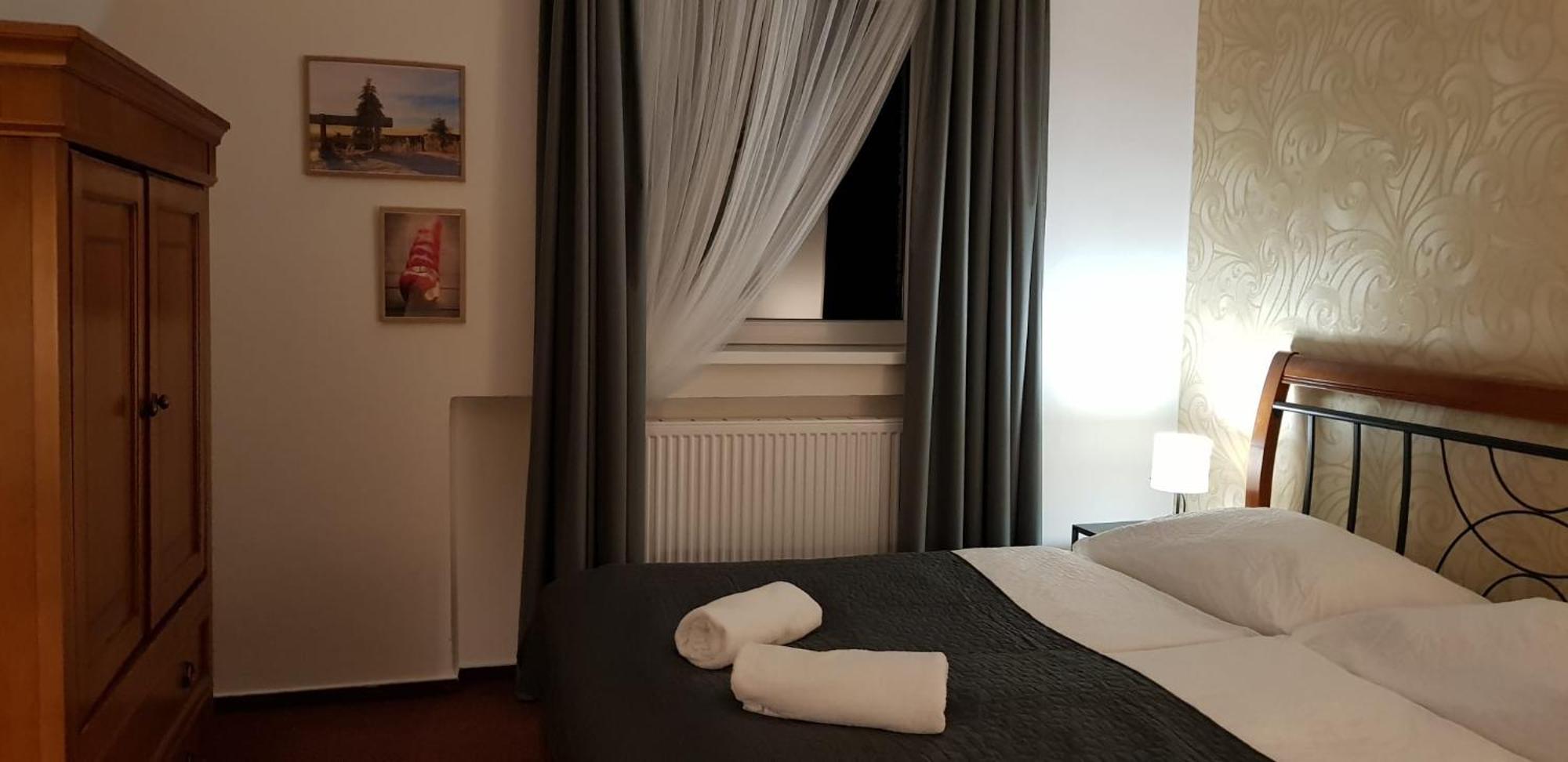 Hotel A Restaurace Pomezi Cínovec المظهر الخارجي الصورة